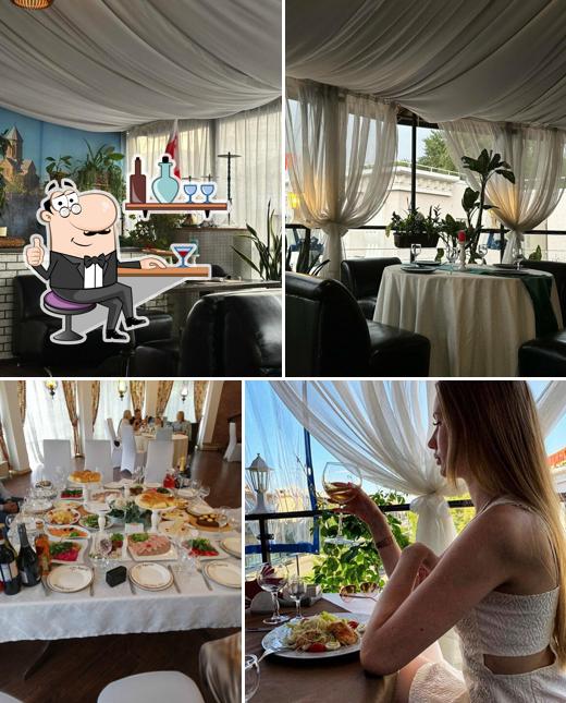 Посмотрите на внутренний интерьер "Луанжа Кафе Тифлиса"