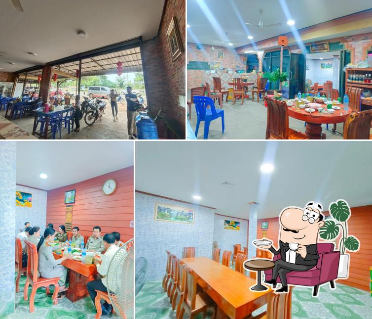ຮ້ານ ຫລ້າຕູນ ອາຫານລາວ