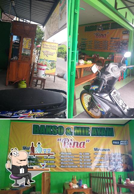 Bakso & Mieayam Rina