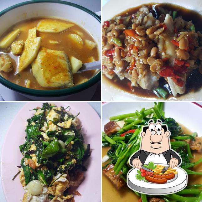 ผักบุ้ง ไฟแดง restaurant