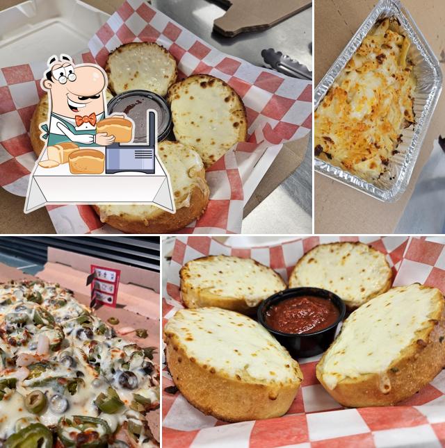 Red's Savoy Pizza
