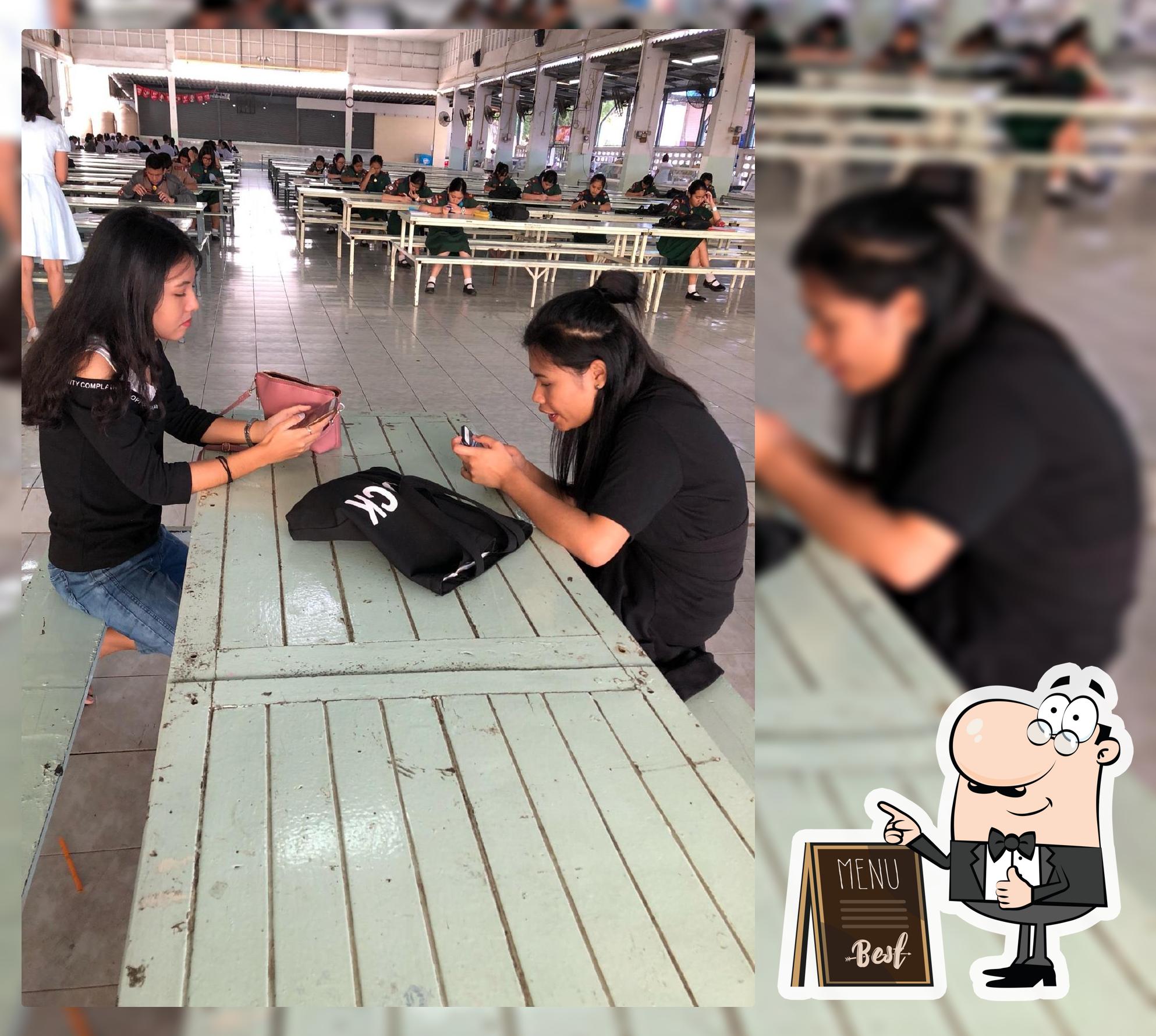 โรงอาหาร โรงเรียนเบญจมราชูทิศ ราชบุรี