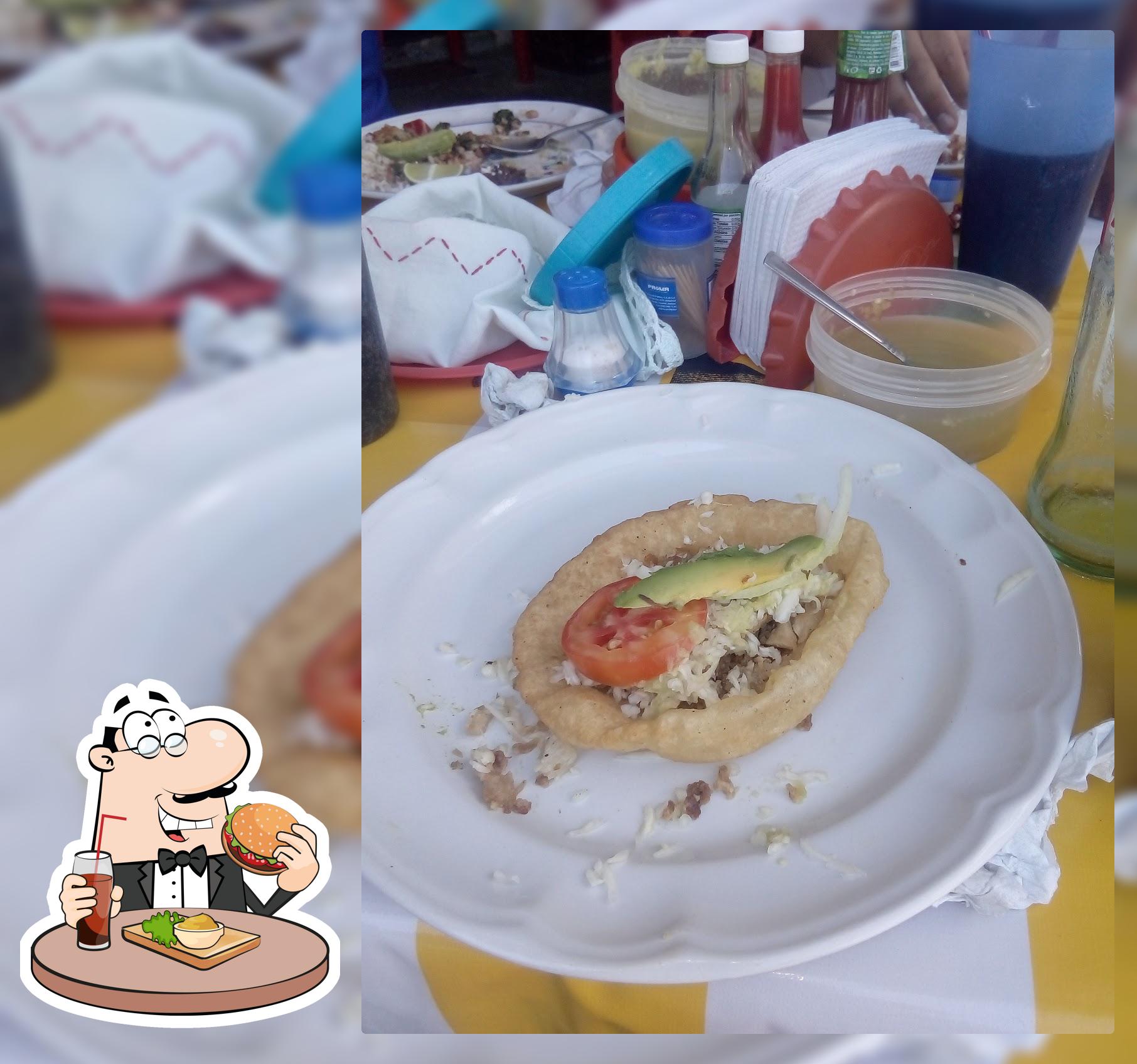Antojitos Leo's