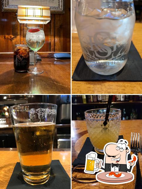 Hickory Bar & Grille