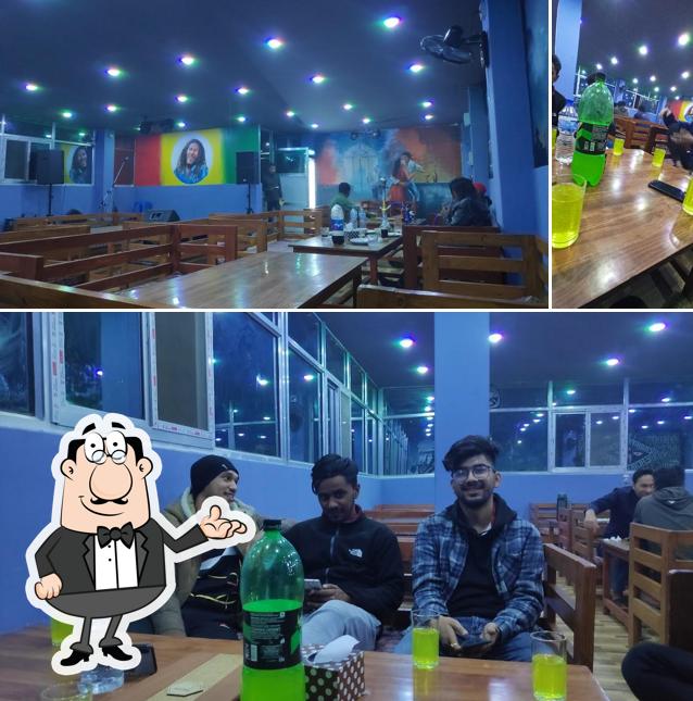 Cozy Restro And Bar