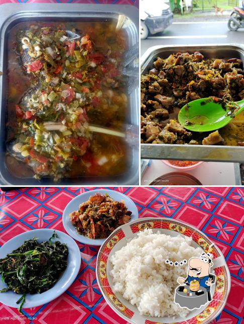 Rumah makan TANTE YET