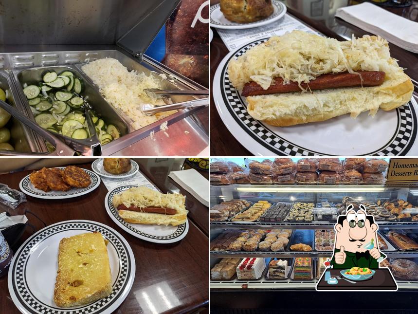 Mikey & Mel's Deli - Pikesville / The Essen Room