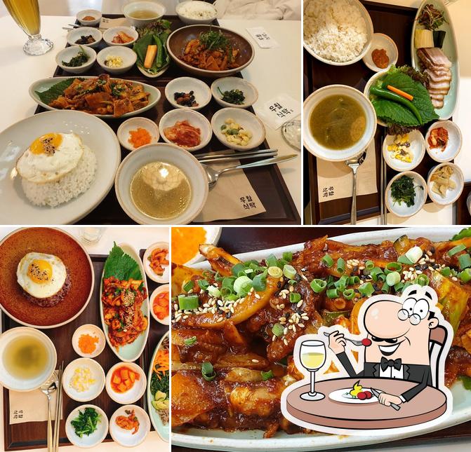 Muwol Table Yeongdeungpo Times Square