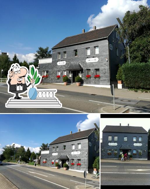 Am Schlagbaum