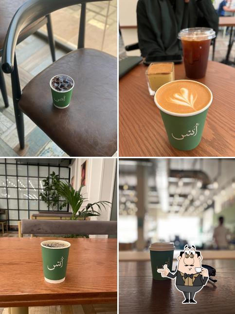 Ons Coffee أُنْس