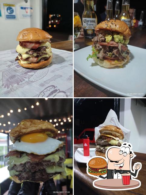 Burger Town Restrepo