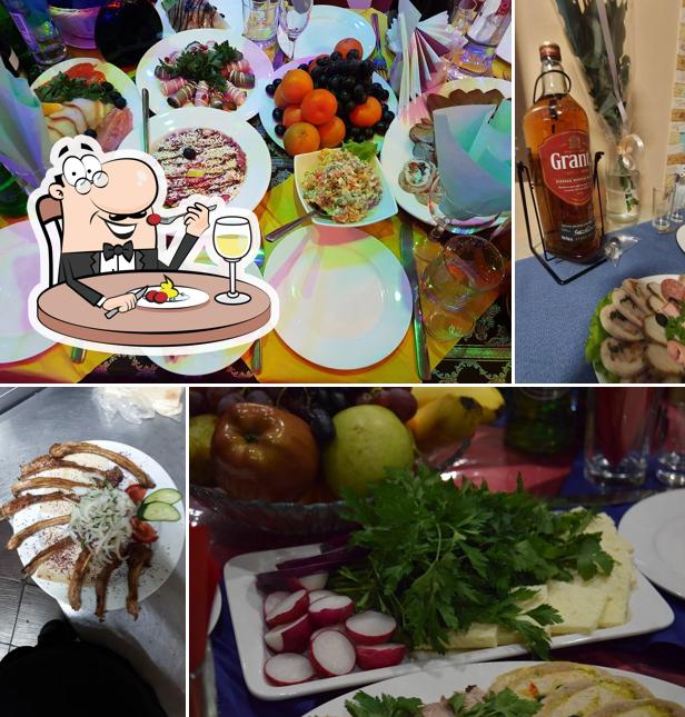 Блюда в "Кафе Гранат на Соборной"