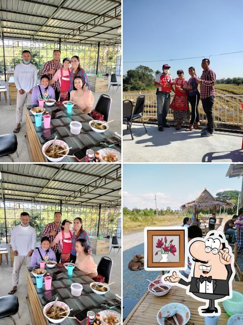 ก๋วยเตี๋ยวขาใหญ่ผู้พัน