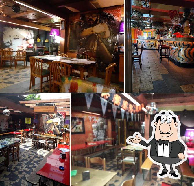 Small Pub Bruschetteria