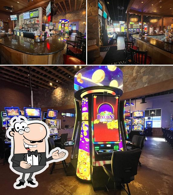 Casper East Horse Palace - Gaming & OTB
