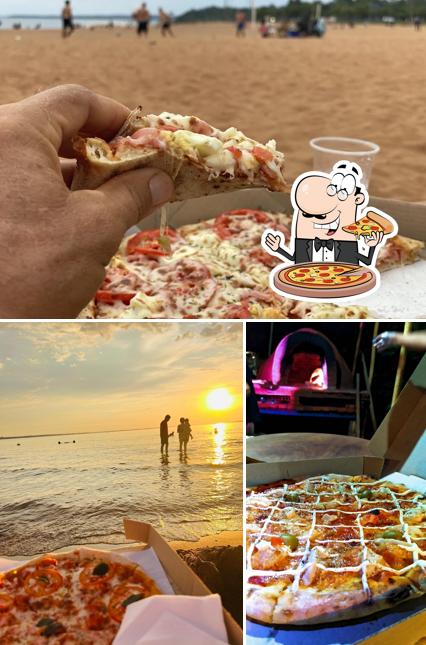YVAPOVO PIZZAS AL TATAKUA