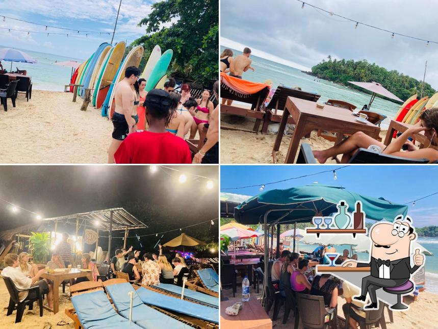 Stranded Turtle Beach Bar