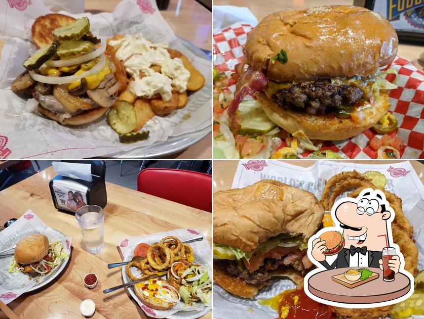 Fuddruckers