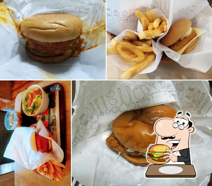MOS BURGER Hyuga Shop