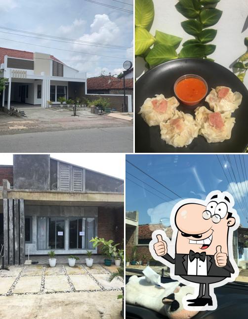 Moola Coffee & Eatery