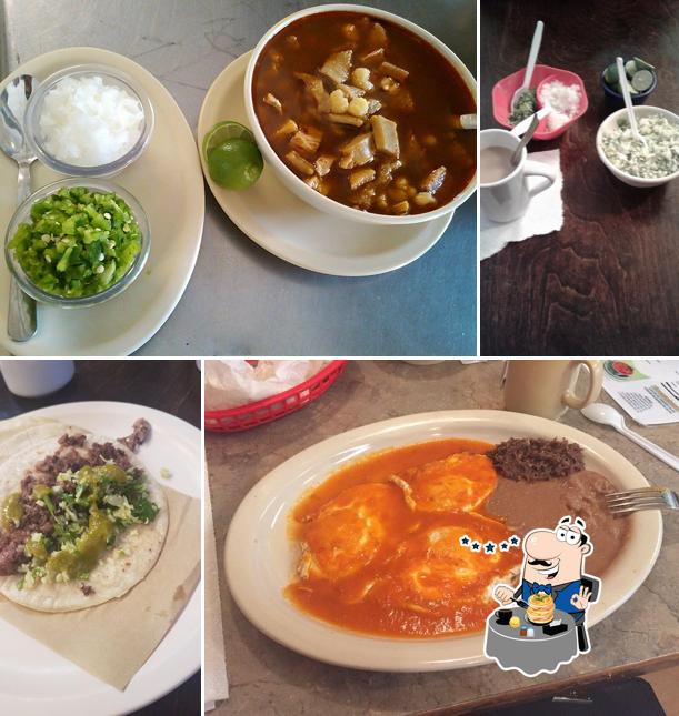 Lira's Restaurant San Bernardo