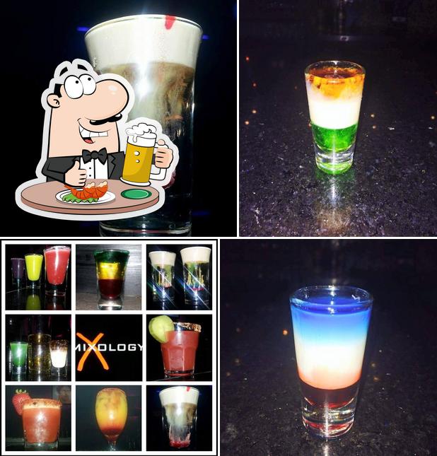 De La Rosa Mixology