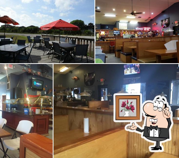 Ryan's Subs And Sports Grill