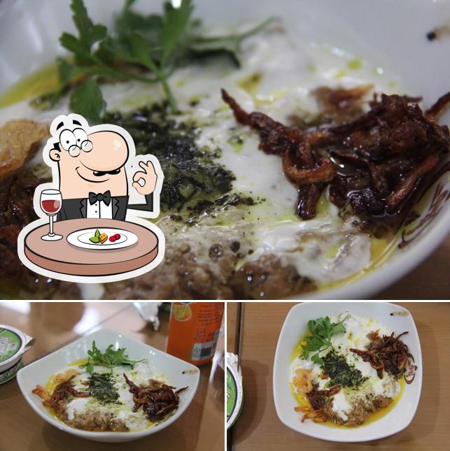 Paytakht Restaurant