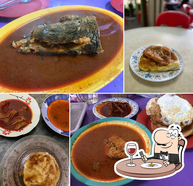 Awang Roti Canai