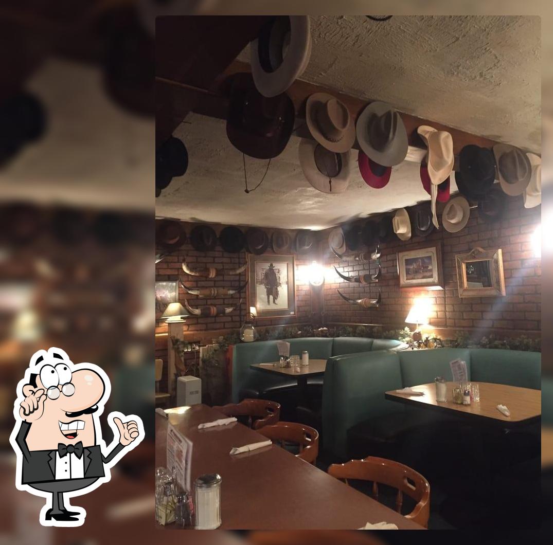 Dakota Cowboy Inn