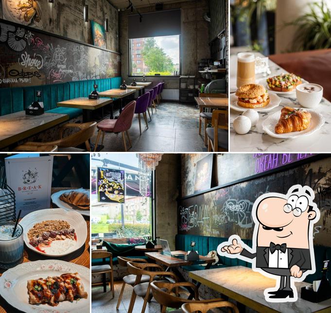 Посмотрите на внутренний интерьер "Честной Рыбы"