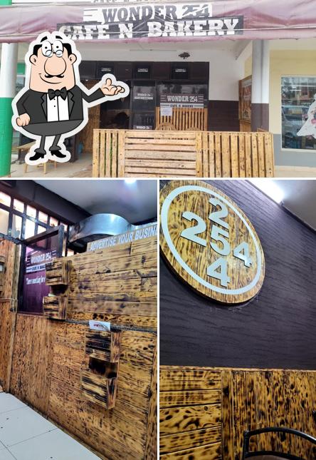 Wonder 254 CAFE N BAKERY