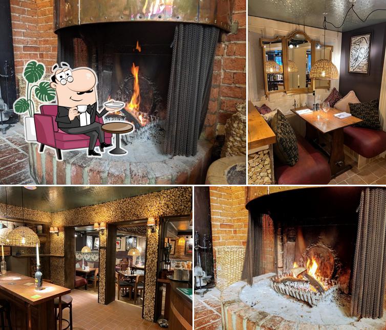 Swan Inn Pub & Dining