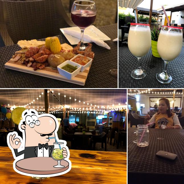 Pimientos Bar & Grill