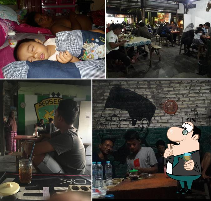 Warkop Artomoro