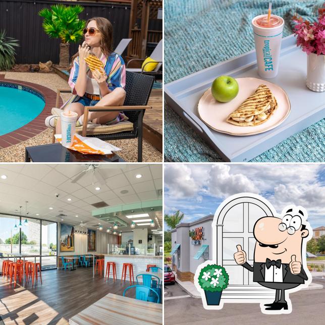 Tropical Smoothie Cafe