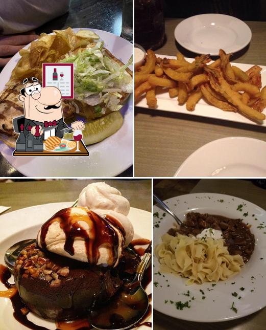 Johnny's Pour House
