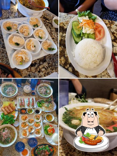 Pho Ha #7 University Ave