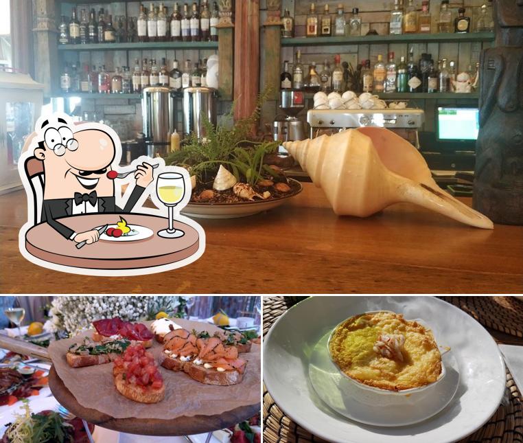 Блюда в "Ресторане Soho Country Club"