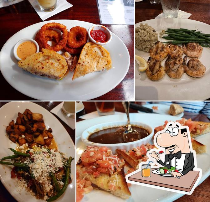 Stonewood Grill & Tavern