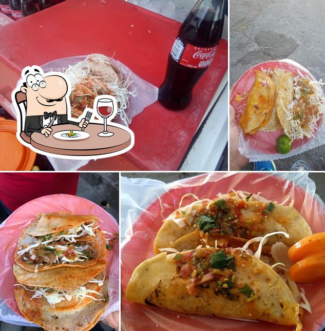 Tacos El Costeño
