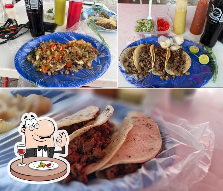 Tacos de asada Tamez