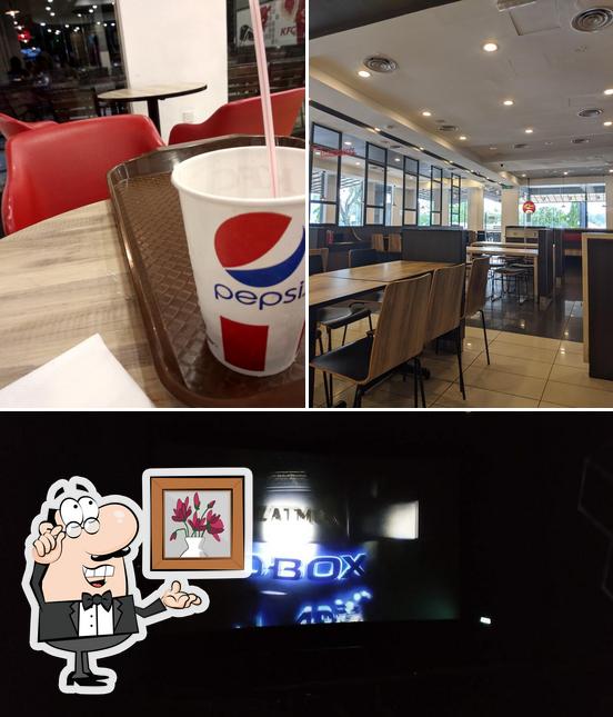 KFC Gunung Rapat Drive Thru