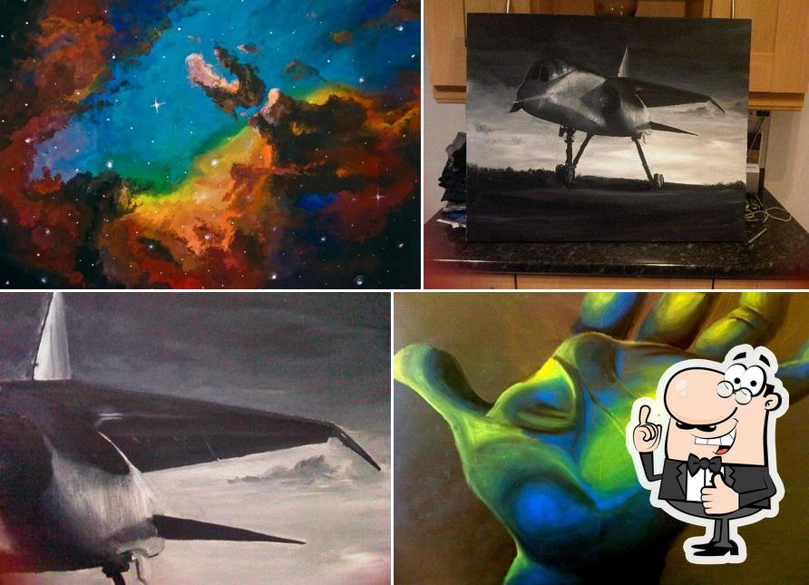 Caitlin Hepburn - Art & Design.