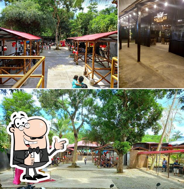 NAPOLES RESTOBAR