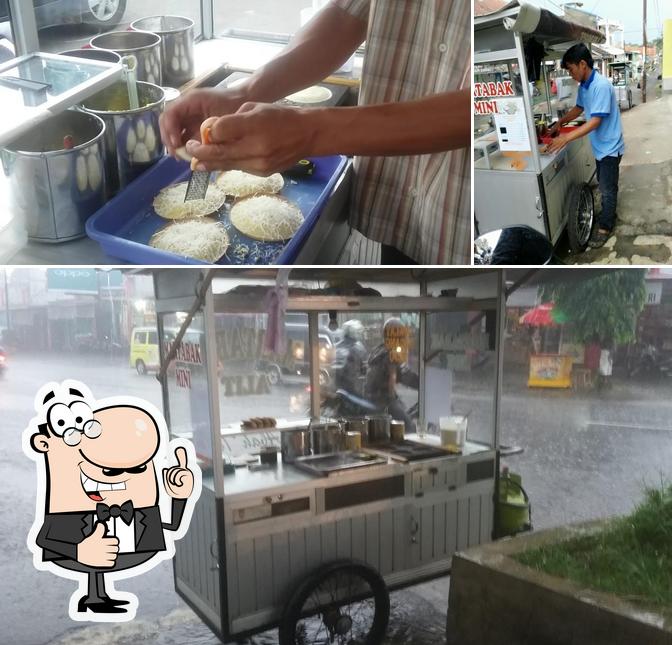 MARTABAK MINI