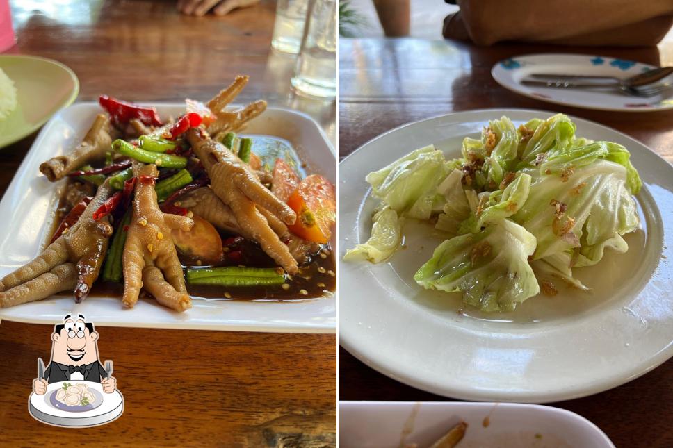 ร้านแซ่บเวอร์ เรือนพิณวิไล