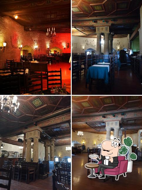 Забронируйте столик в "Круглой башне"