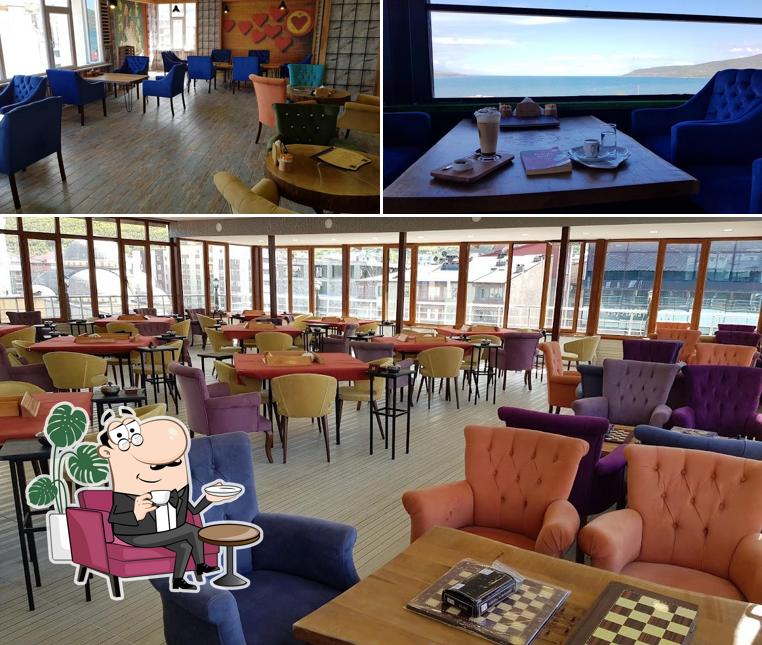 Keyf-i Balkon Cafe & Restaurant