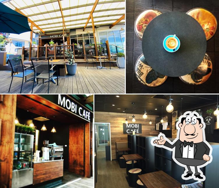 MOBI CAFÉ key office